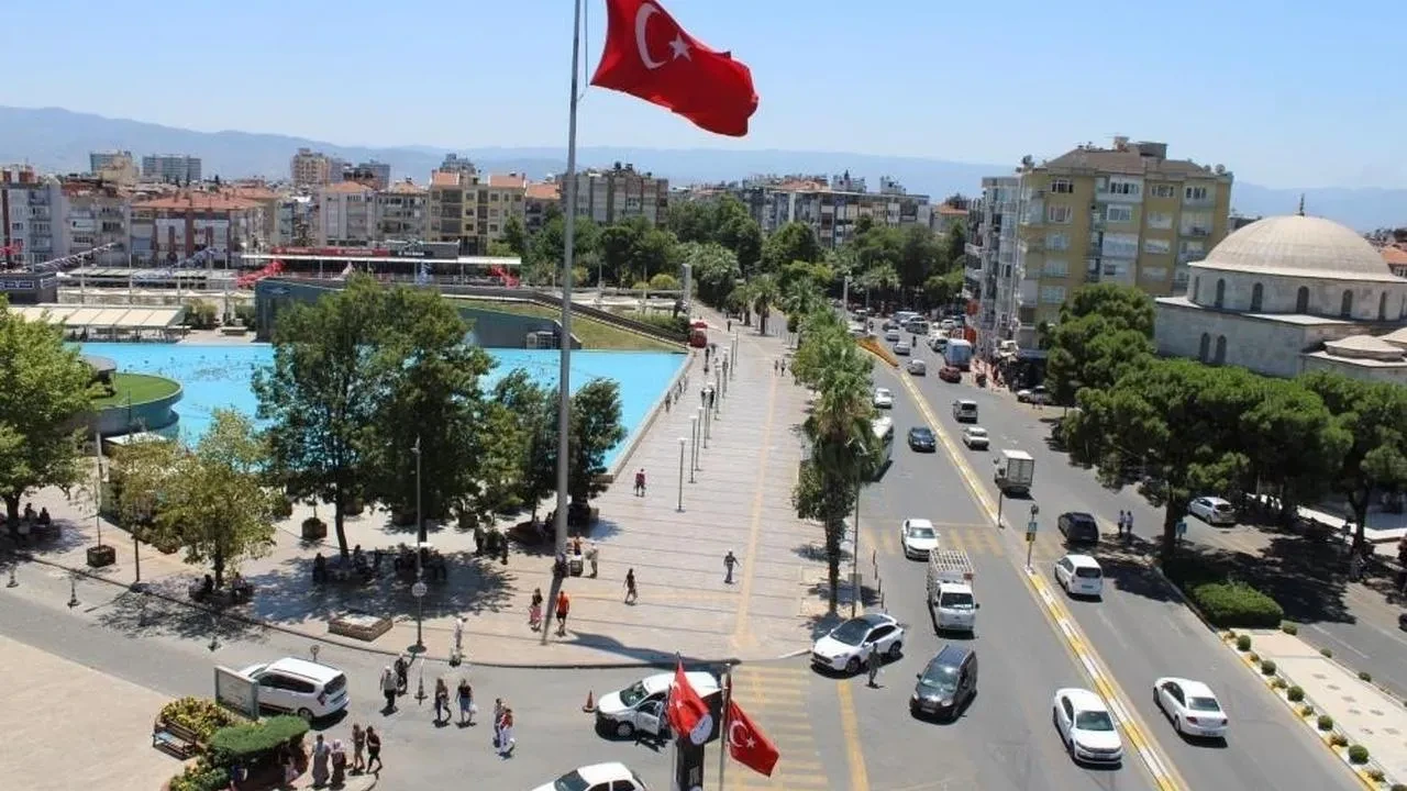 Aydın'da sıcaklık alarmı! Hafta sonu 37 dereceye tırmanacak