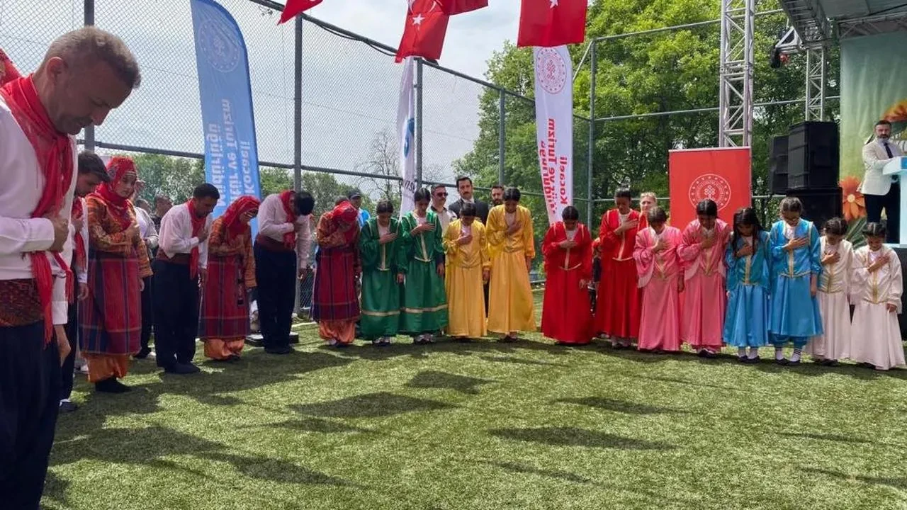 Balören'de Hıdırellez Şenliği rengarenk anlarla kutlandı
