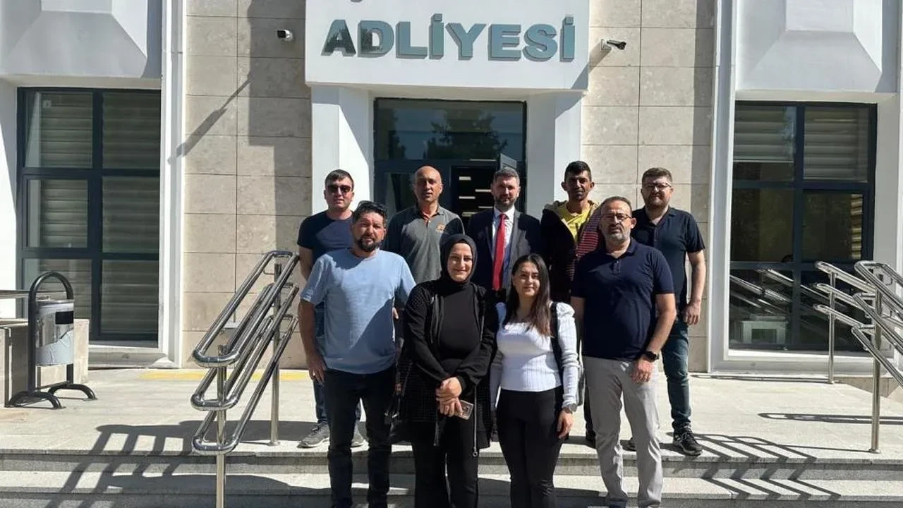 Pamukkale Belediyesi'nde haksız işten çıkarma yargıdan döndü: 17 emekçi işten çıkarıldı