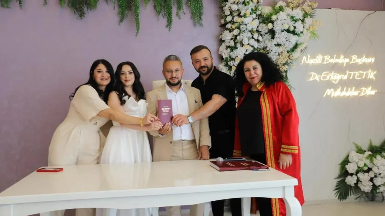 Nazilli'de nikah maratonu: Her yarım saate bir çift evlendi