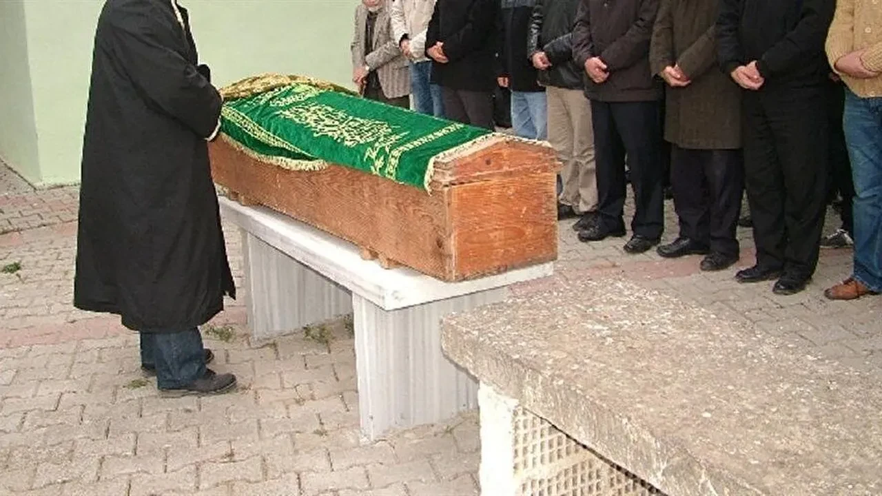 Genç motosikletçi Arda Özserin hayatını kaybetti: Cenazesi bugün defnedilecek