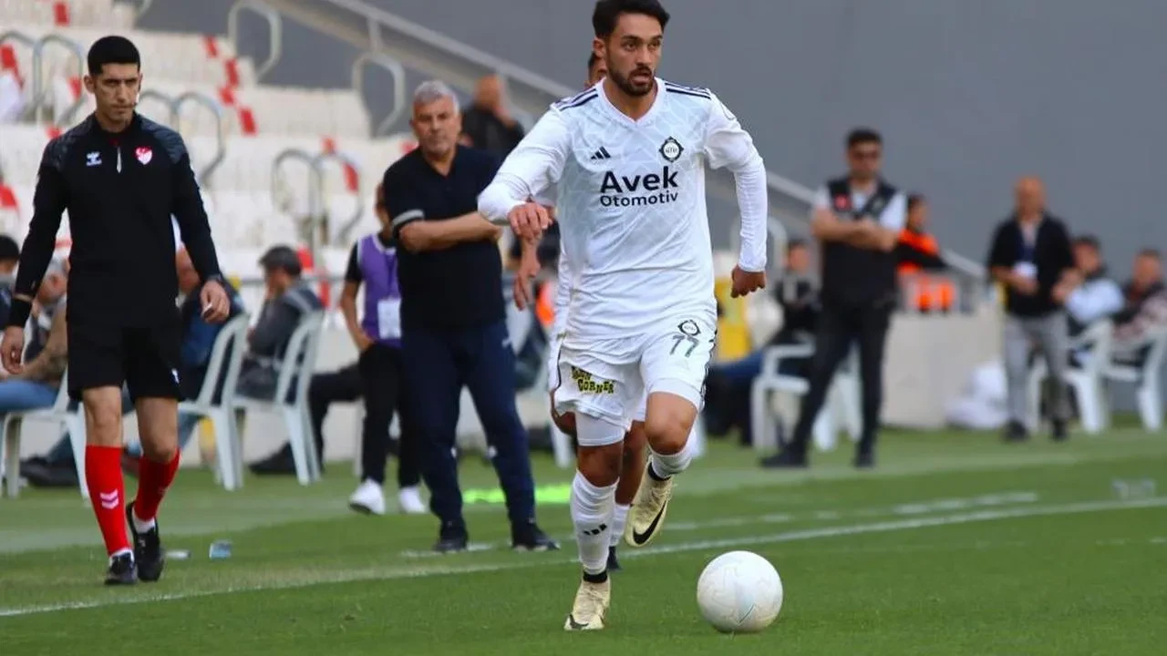 Altay'ın yıldızı serbest kalıyor: Onur Efe serbest oyuncu konumuna geçecek