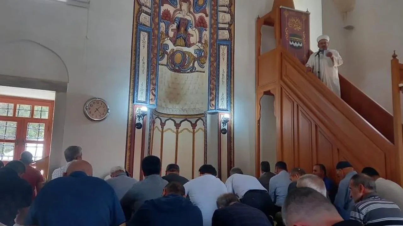 Diyanet’ten gençlere evlilik çağrısı: Ailelere uyarı var