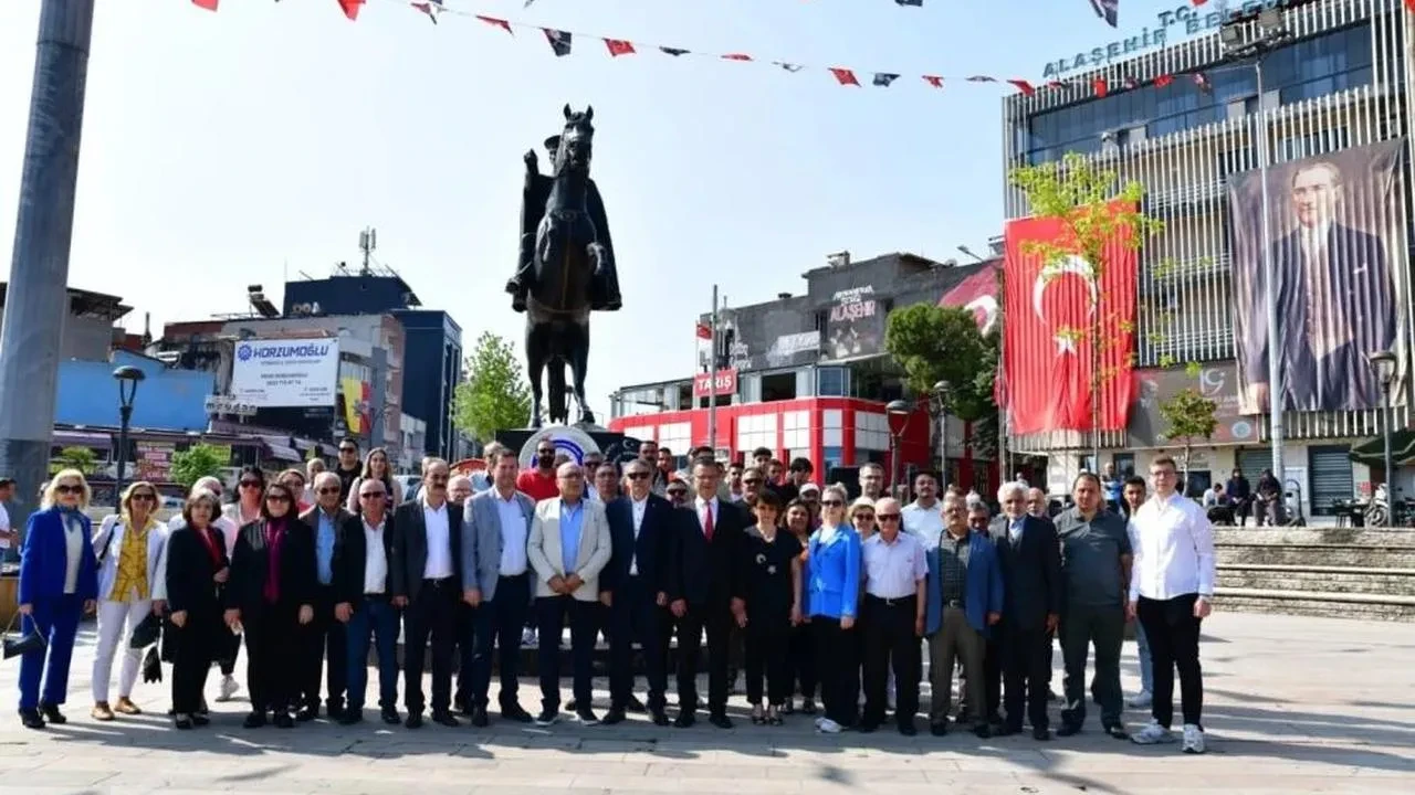 Manisa'da 19 Mayıs kutlamaları coşkuyla gerçekleşti!