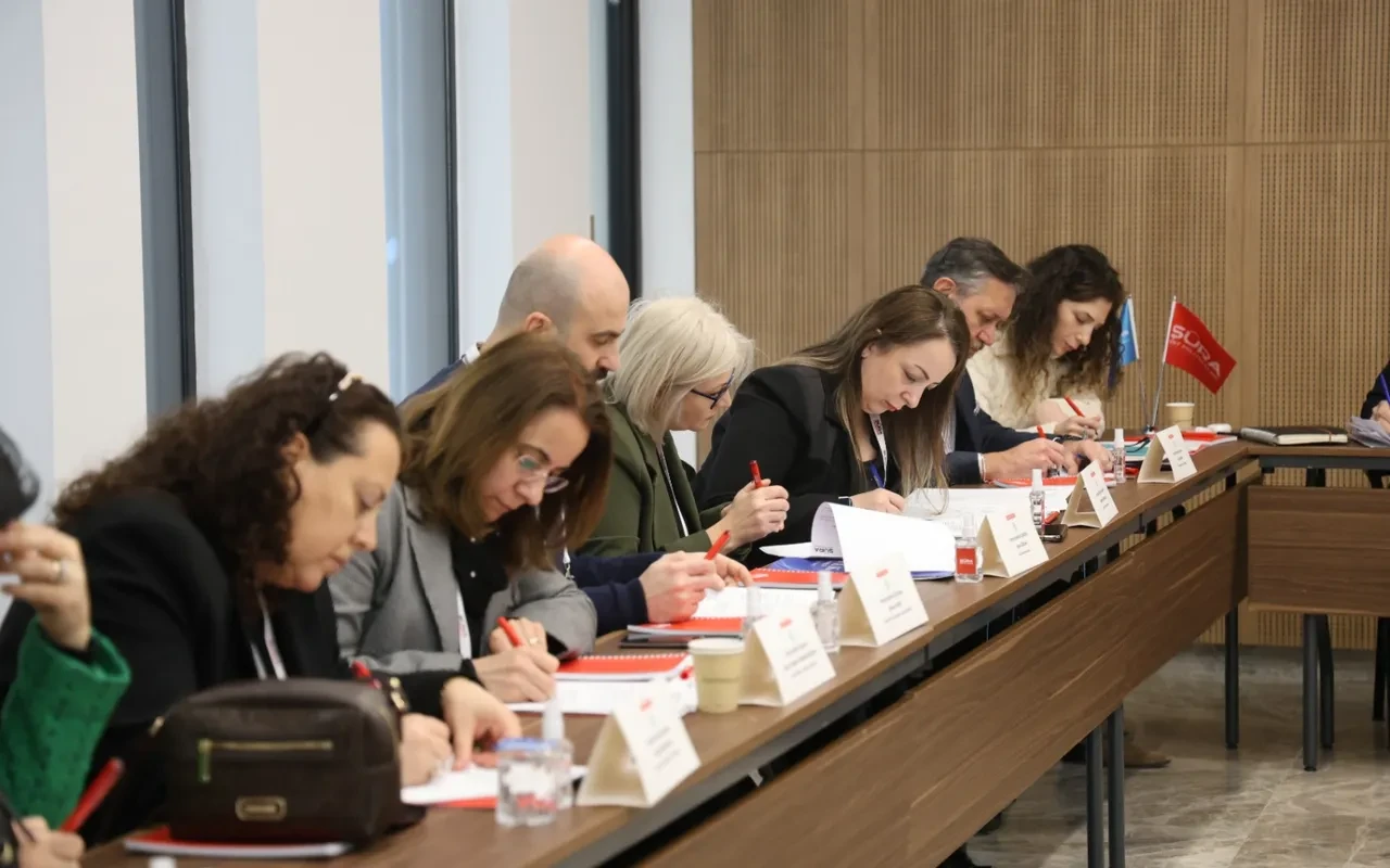 Kocaeli Büyükşehir Belediyesi çalıştaylarla geleceğe ışık tutuyor