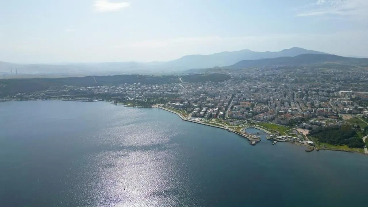 İzmir'de konut satışlarında Nisan rekoru! Artışın arkasında yatan sebepler neler?
