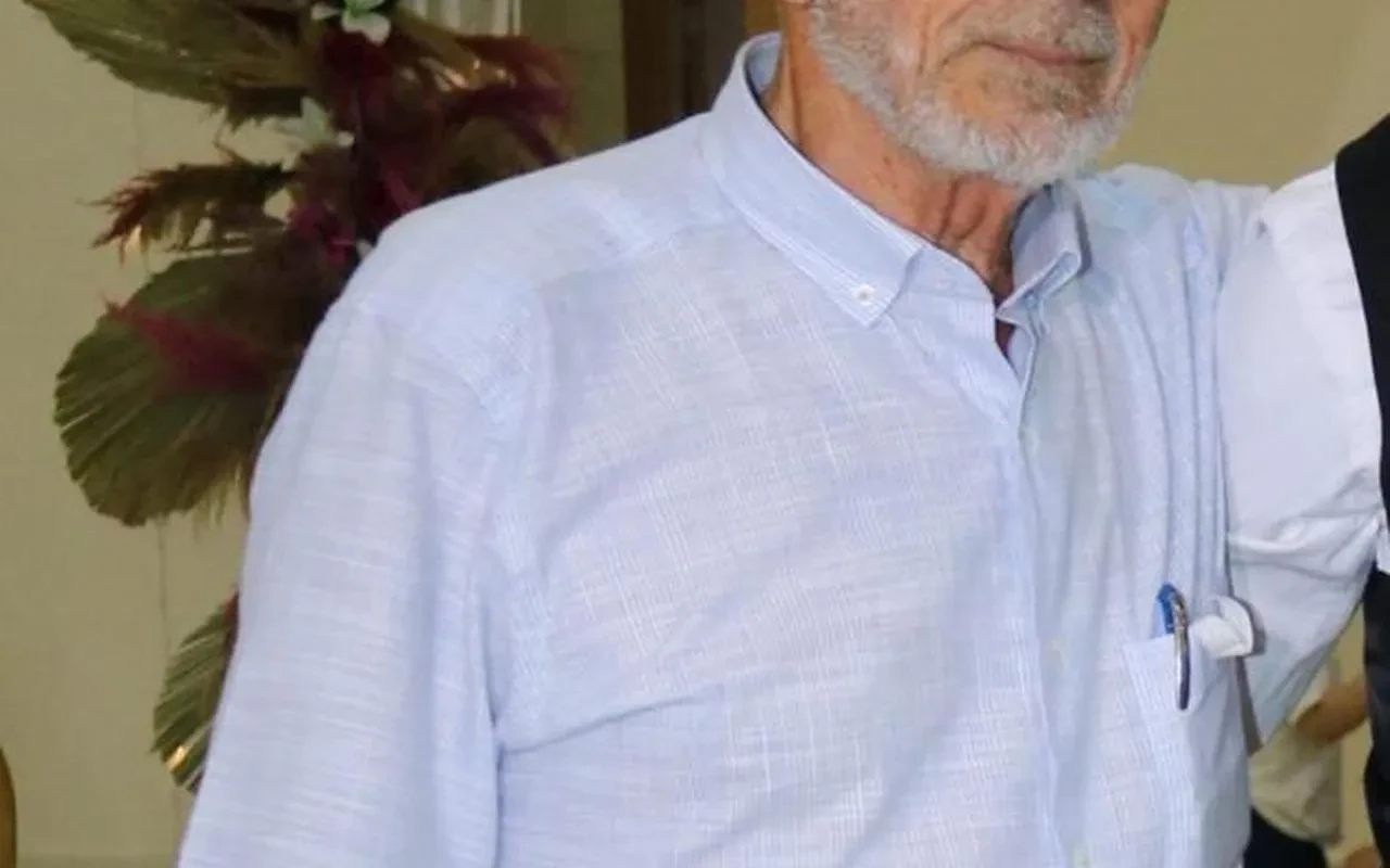 Kiraz toplarken ağaçtan düşen yaşlı adam Körfez'de öldü