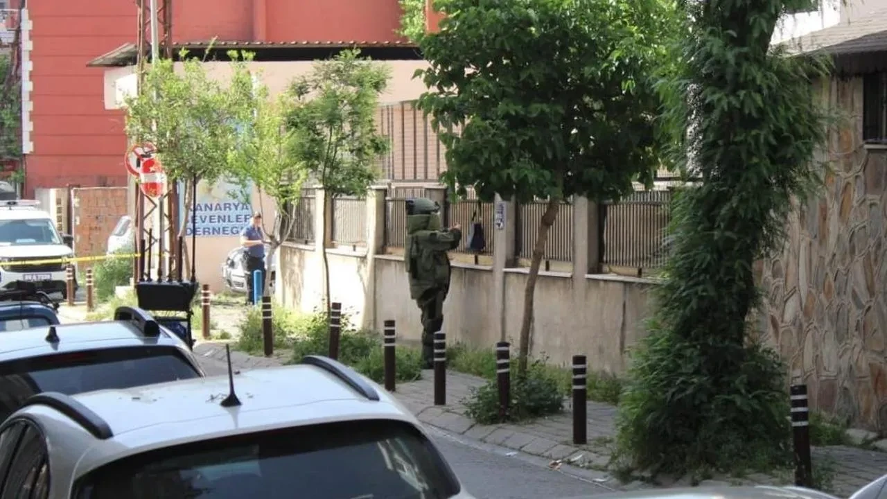 Aydın'da okula asılı kadın çantası paniği: Bomba imha ekipleri devrede