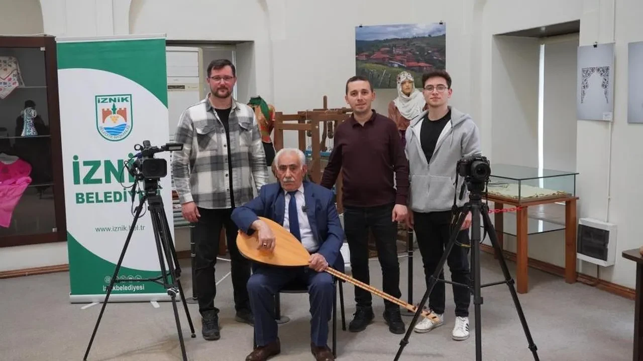 İznik Belediyesi'nden özel proje: Halk Ozanı Fevzi Olgun'un hayatı belgesel oldu