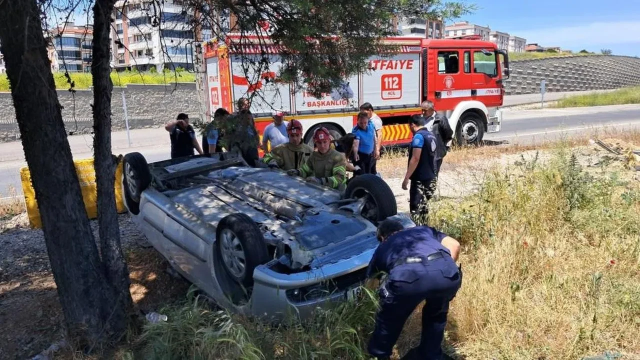 Balıkesir'de tek taraflı trafik kazası: İki yaralı, soruşturma başlatıldı