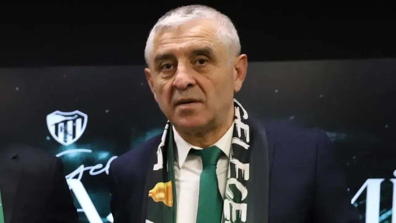 Kocaelispor efsanesi Osman Çakır istifa etti:  Yönetimsel fikir ayrılıkları gölgesinde veda