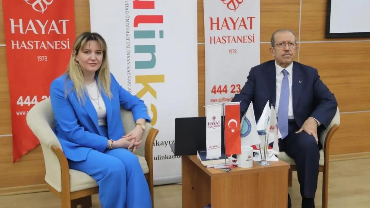 Girişimci ruhunuzu keşfedin: Uzm. Dr. Ahmet Özkul Bursa'da gençlere ilham verdi