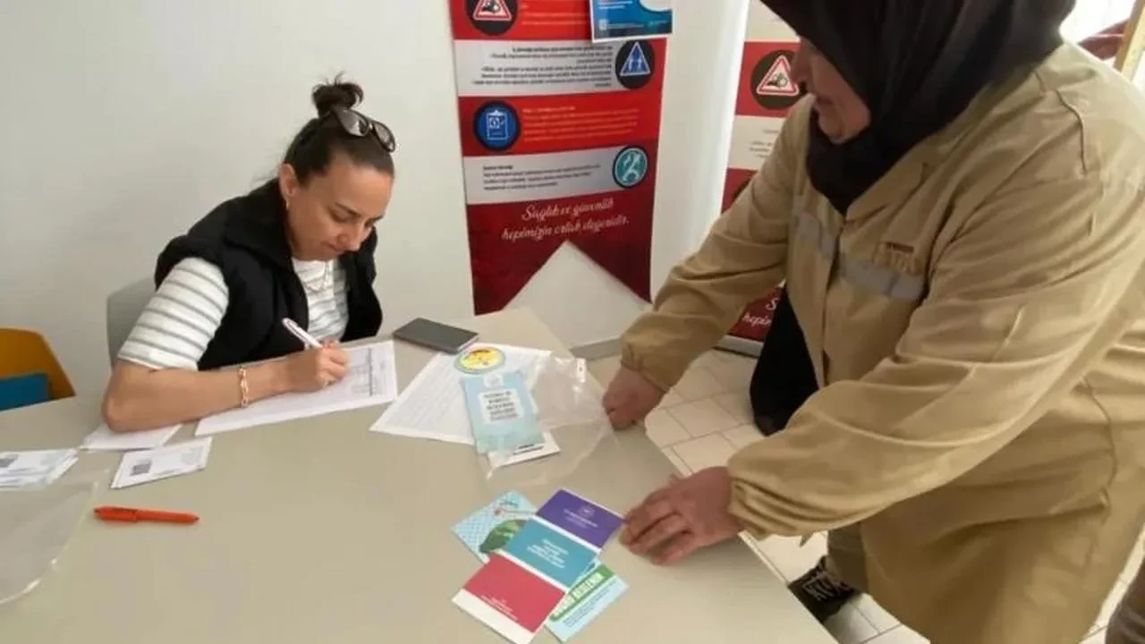 Düzce'de fındık fabrikasında sağlık taraması: Obeziteye karşı farkındalık artıyor mu?