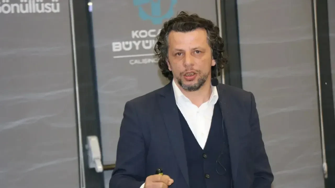 Kocaeli'den esnafa büyük destek: 44 bin esnaf için Esnaf Akademisi projesi hayata geçti