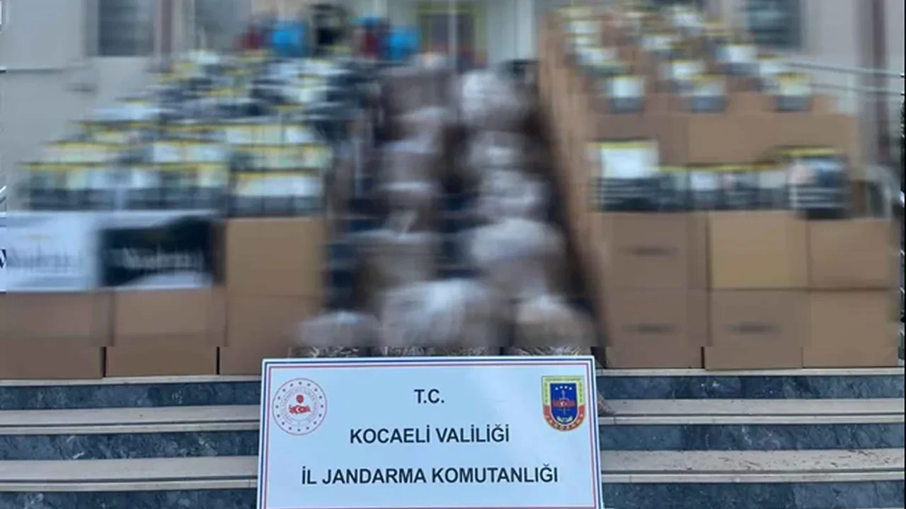 Gebze'de büyük kaçakçılık operasyonu: 2.8 milyon TL'lik sigaraya el konuldu