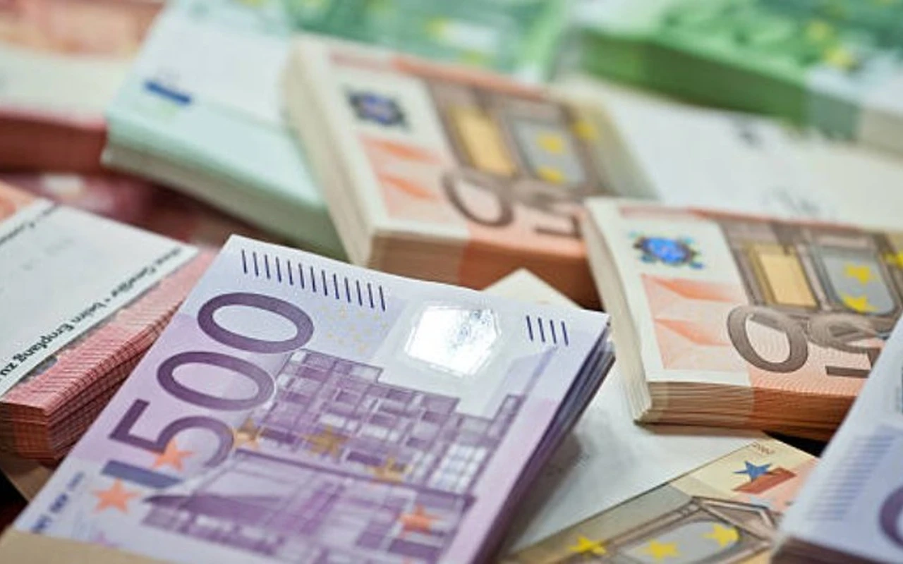 Euro 45 TL sınırına yaklaştı kur yükseliyor