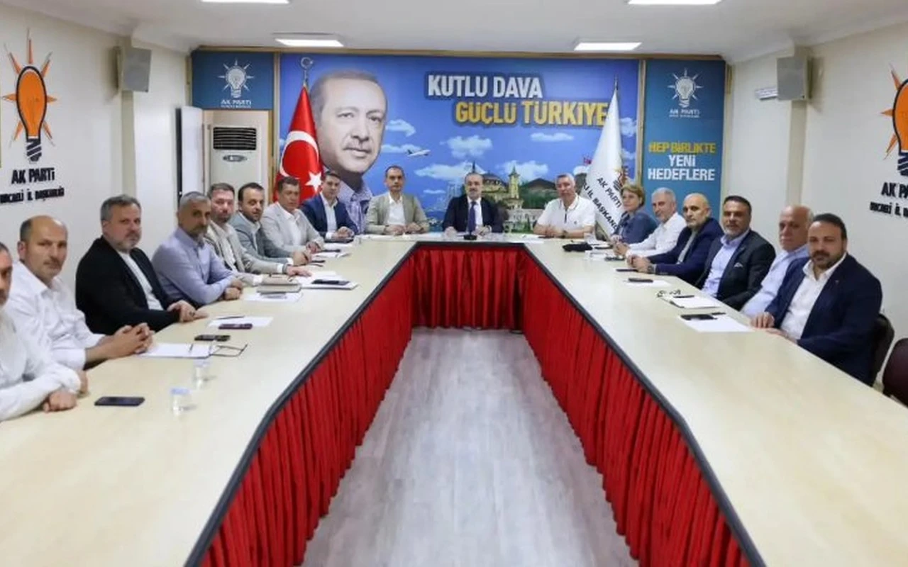 AK Parti Kocaeli yaz çalışmaları planlandı