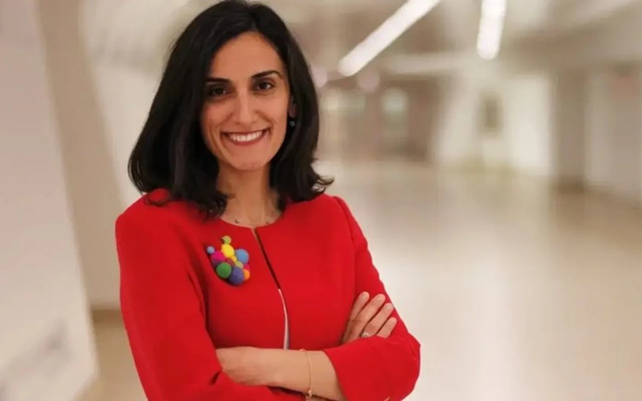Profesör Canan Dağdeviren beyin kanaması atlattı