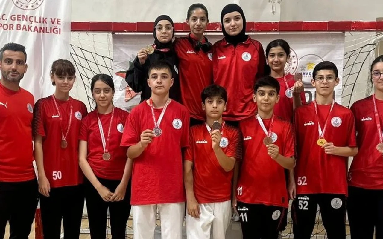 Körfezli sporcular il seçmelerinde madalyaları topladı