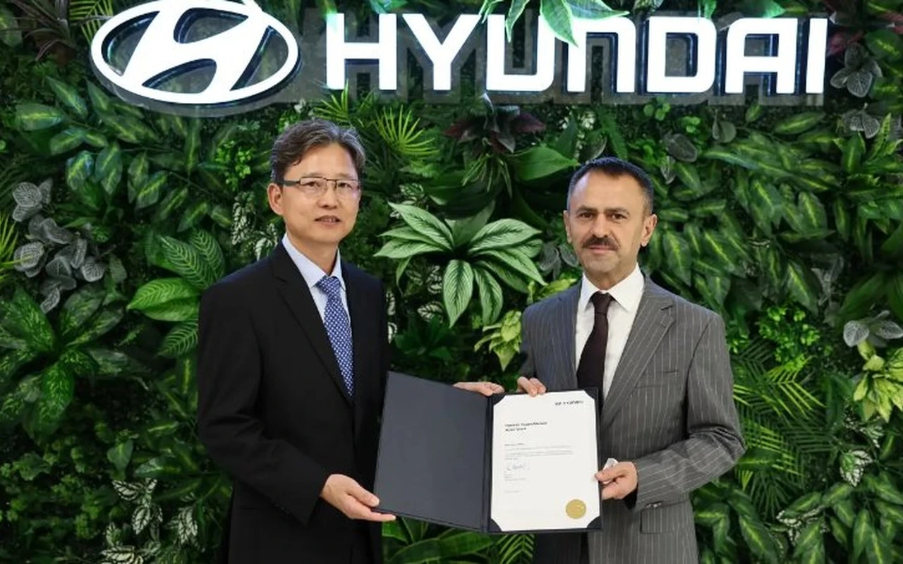 Hyundai Türkiye İzmit'te yaşam merkezi açtı