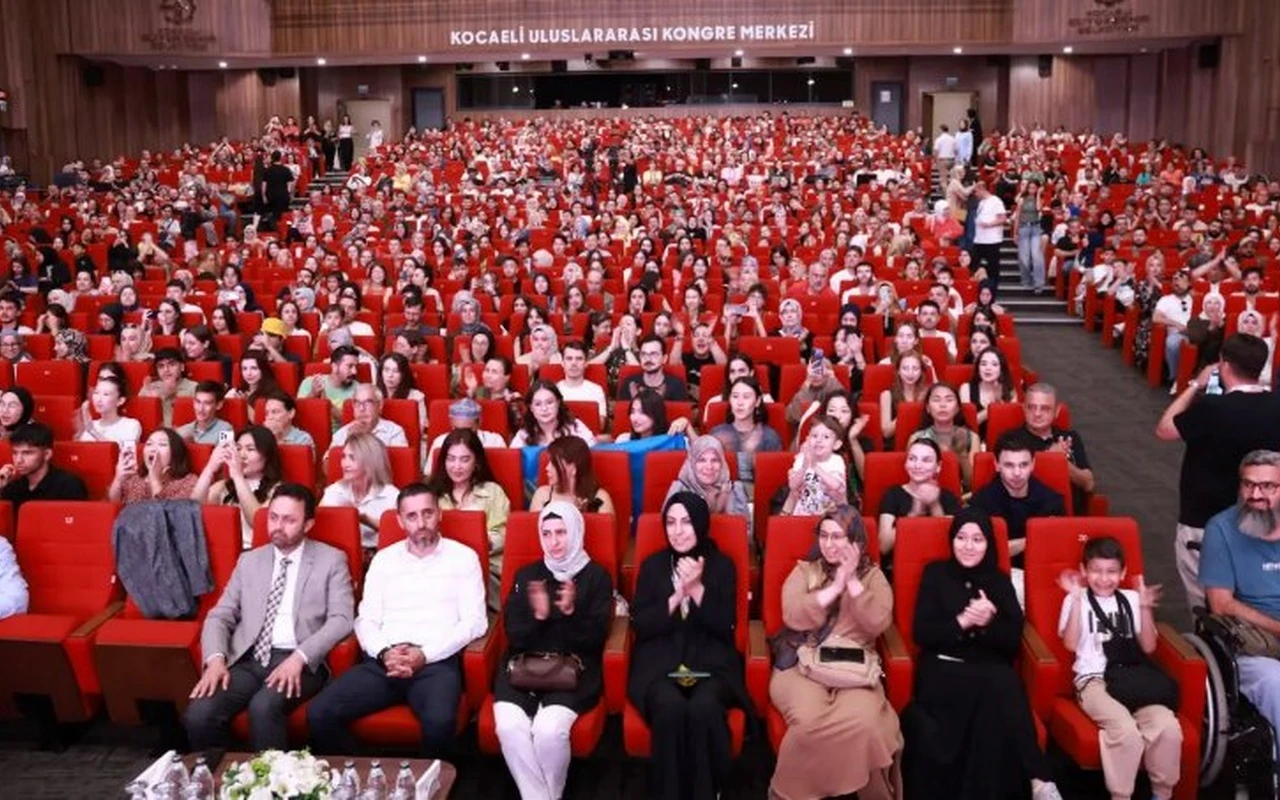 Turan Ethno Folk Ensemble MARİFEST 2025te coşturdu