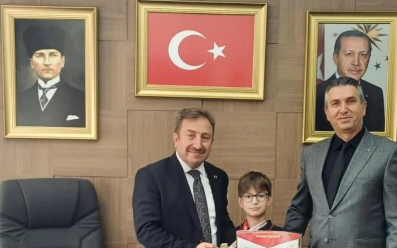 Körfezli Eren Kurdoğlu Türkiye şampiyonu oldu
