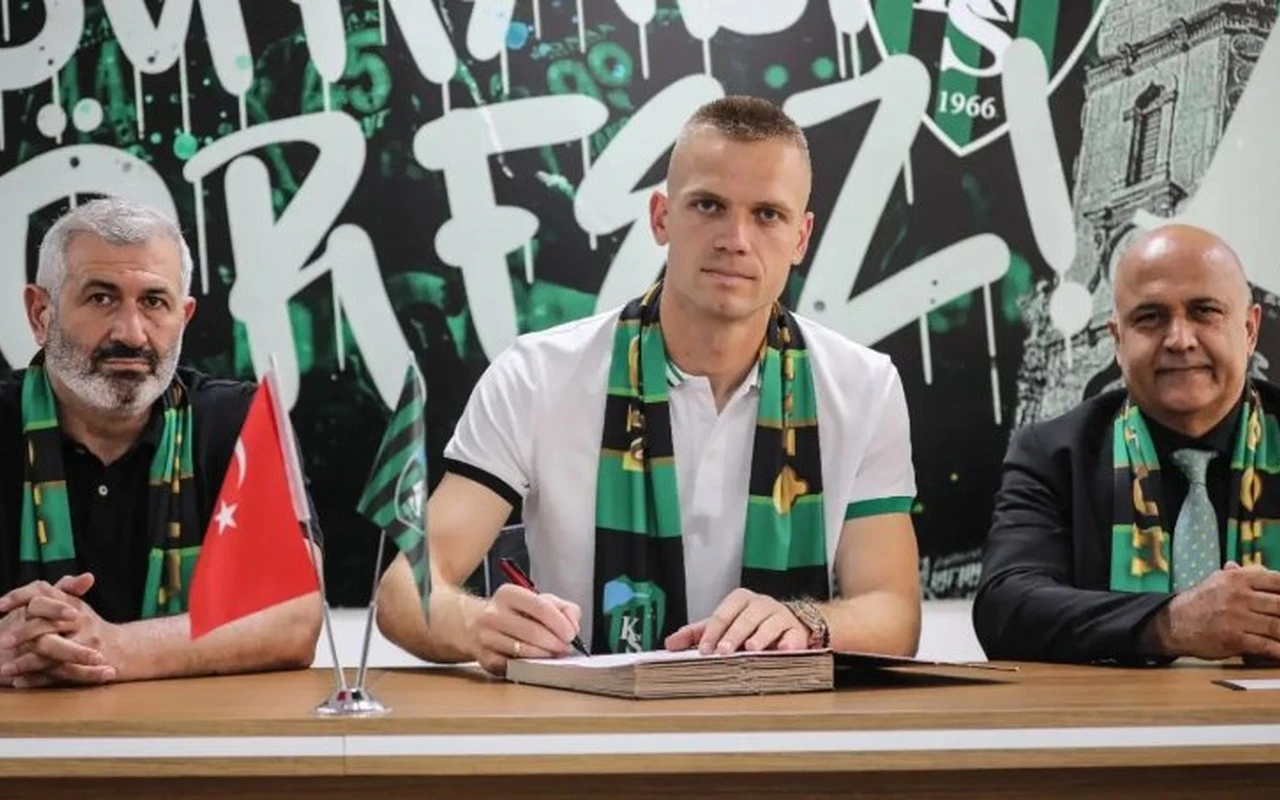 Kocaelispor Aleksandar Jovanovic ile sözleşme imzaladı