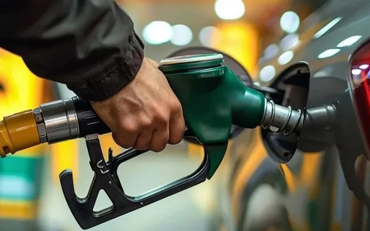Akaryakıt fiyatlarına Kurban Bayramı sonrası indirim geldi