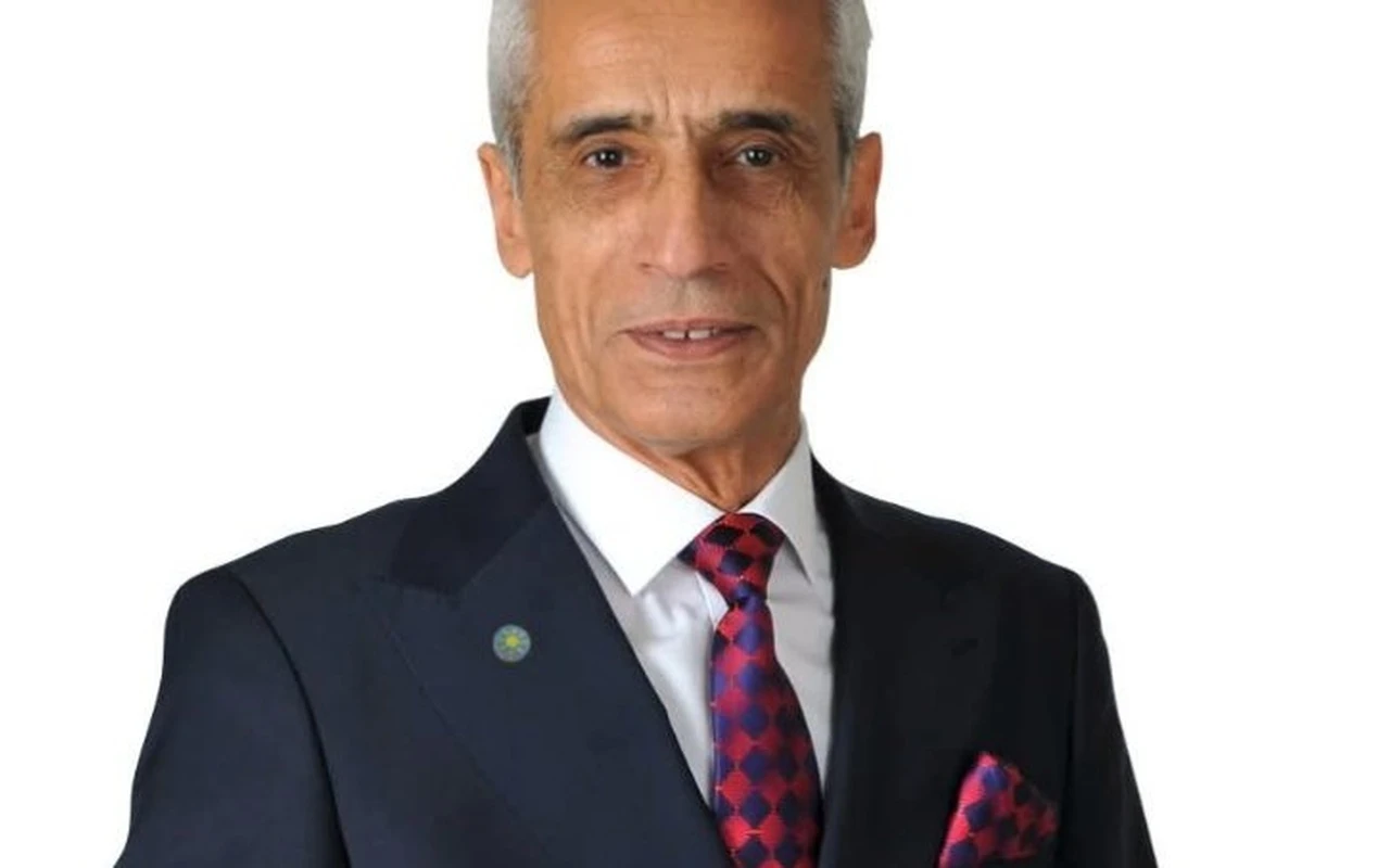 Azmi Cihat Hatipoğlu görevine geri döndü