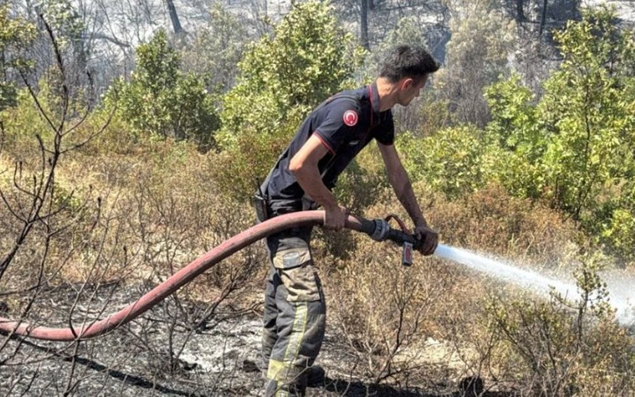Kocaeli itfaiyesi Bursa yangınına koştu