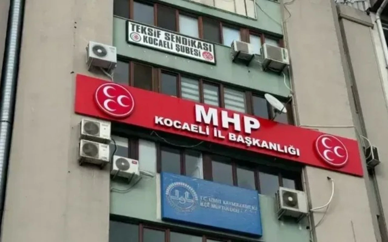Kocaeli Ülkü Ocakları eski başkanı MHPden istifa etti