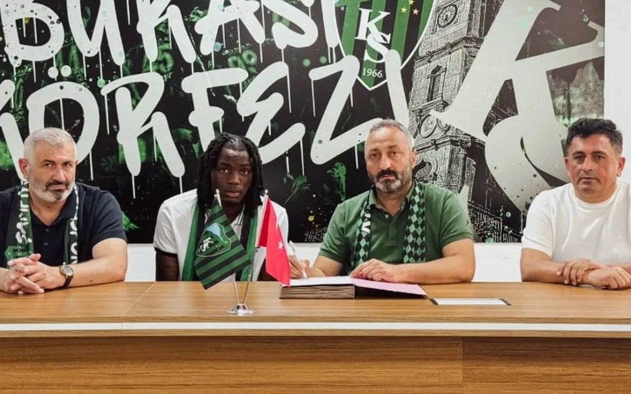 Kocaelispor Joseph Nonge ile 3 yıllık sözleşme imzaladı