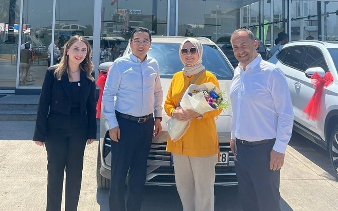 BYD Plaza Kocaeli Kaya’da araç teslimi yapıldı