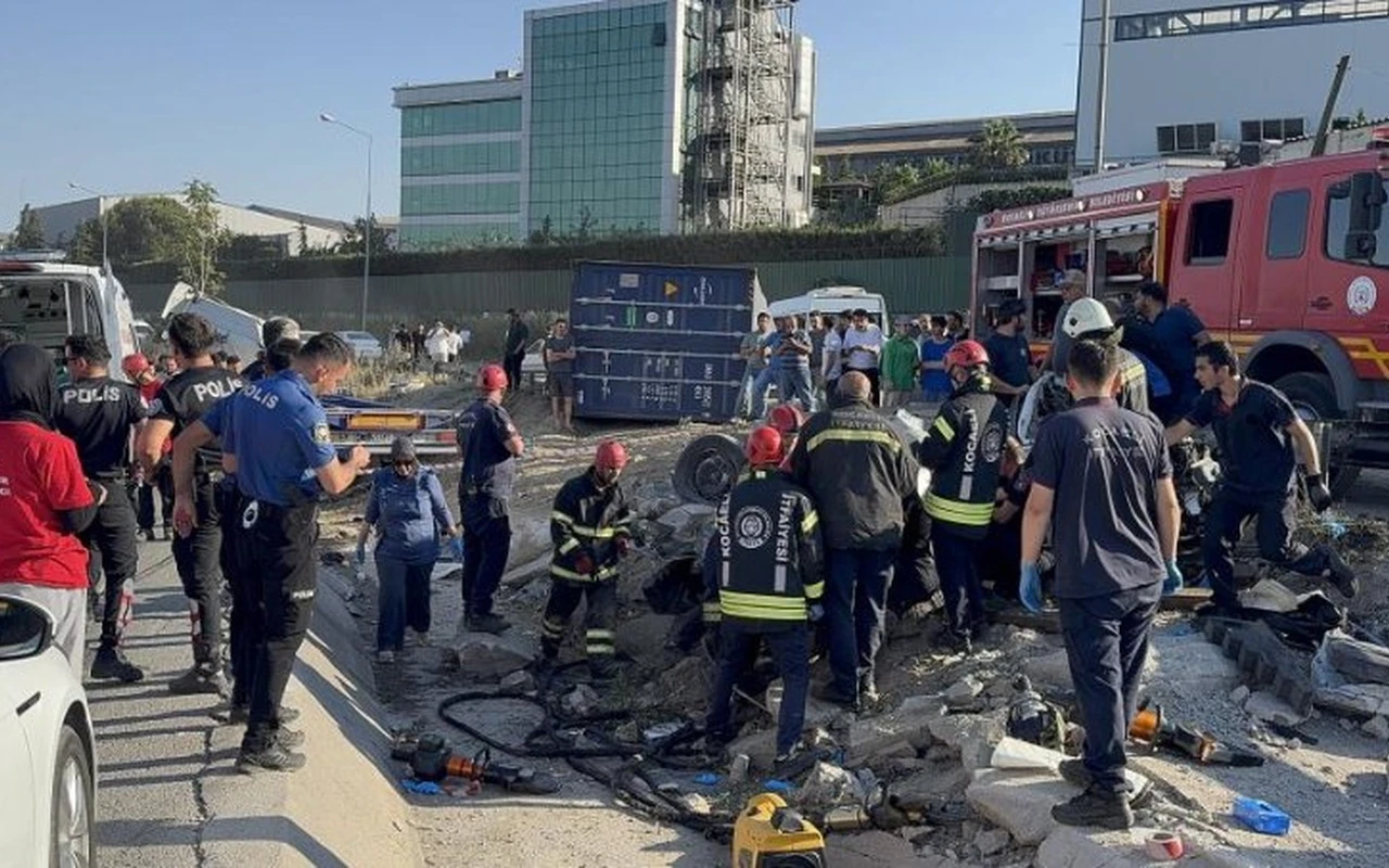 Kocaeli’de trafik kazası 5 can aldı