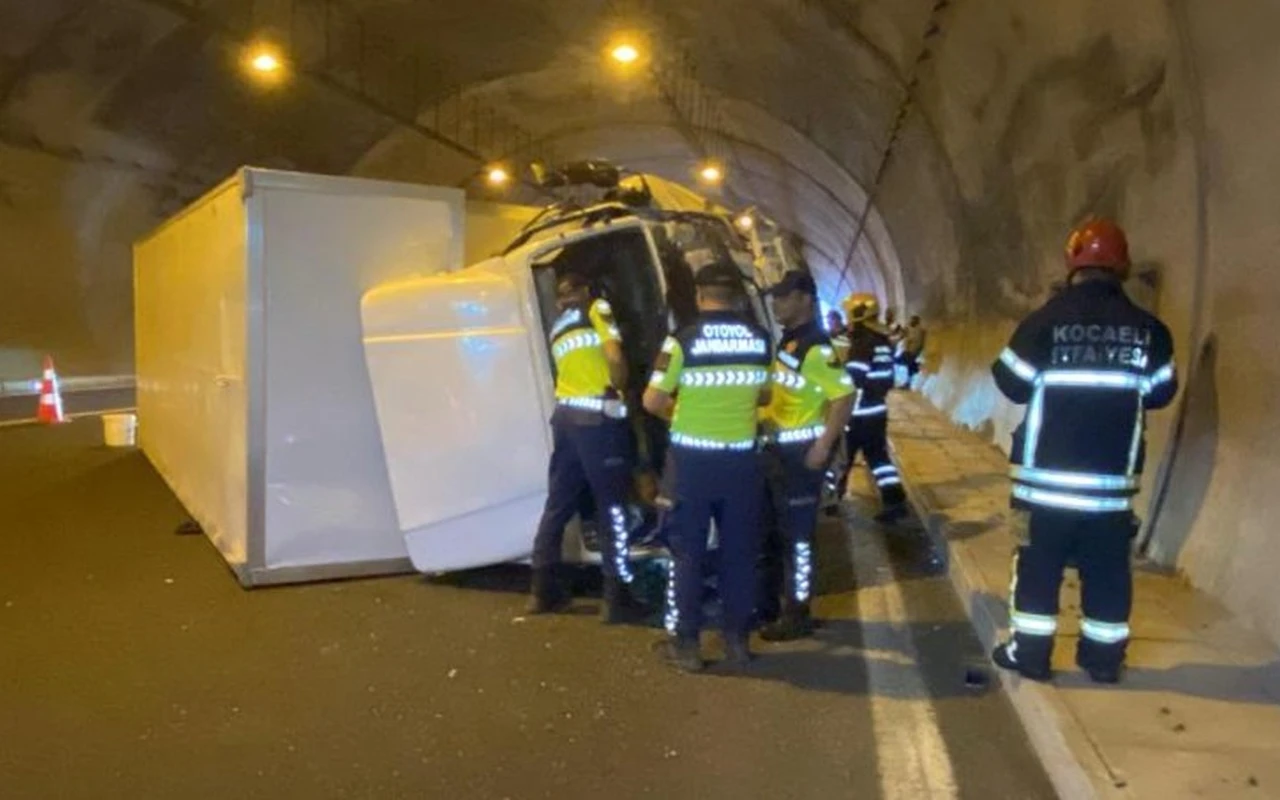 Kocaeli'de tünelde kaza 3 yaralı