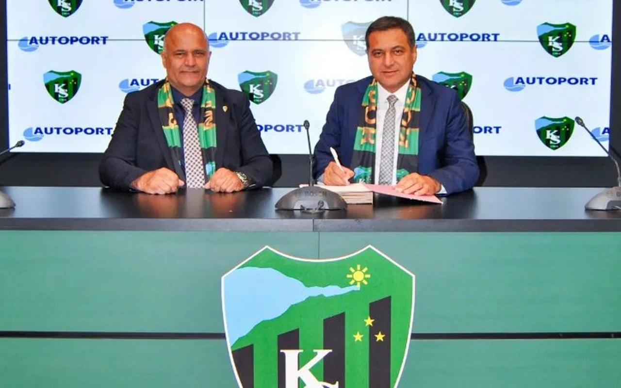 Autoport ve Kocaelispor sponsorluk anlaşmasını yeniledi