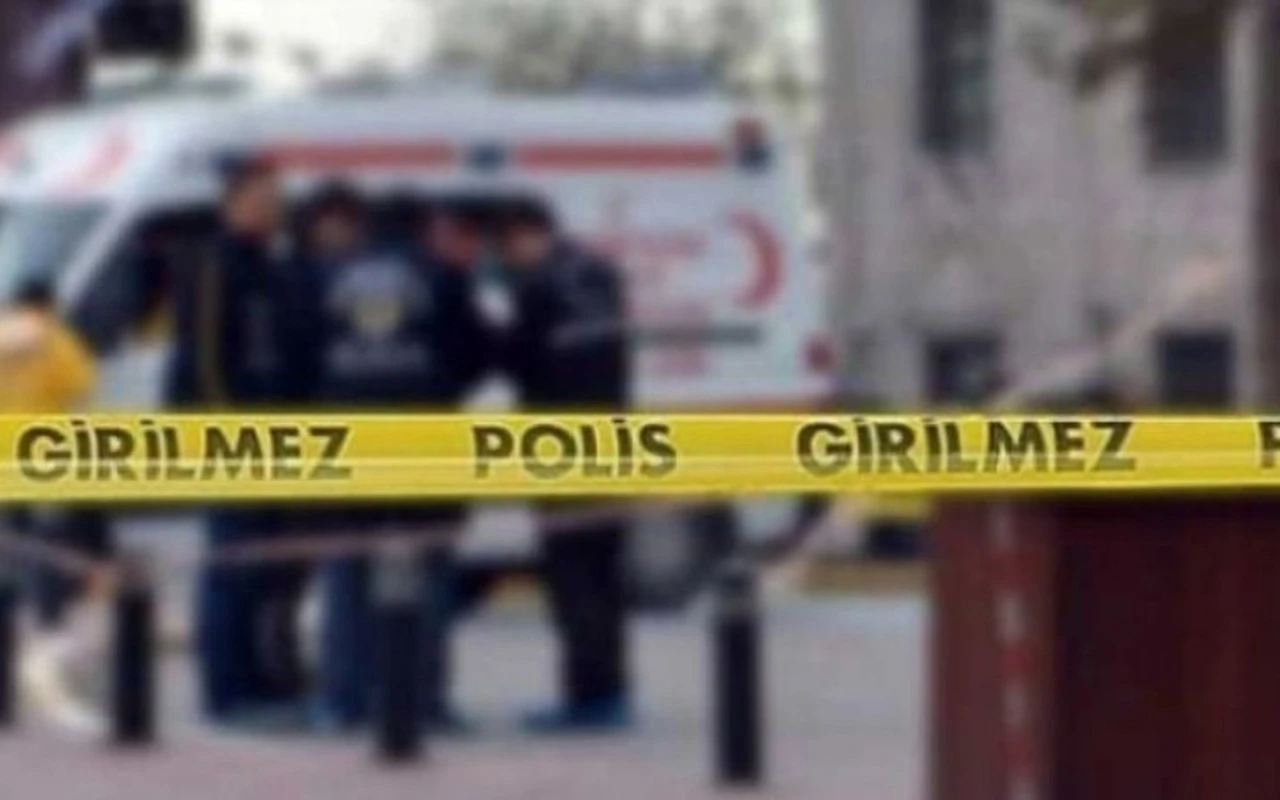 7 yaşındaki çocuk mobilyaya asılı kaldı
