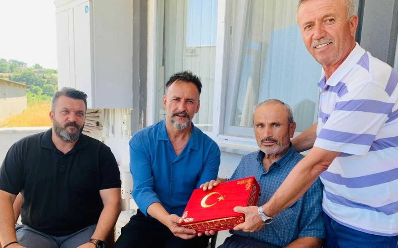 İzmit Belediyesi Kıbrıs Gazilerini ziyaret etti