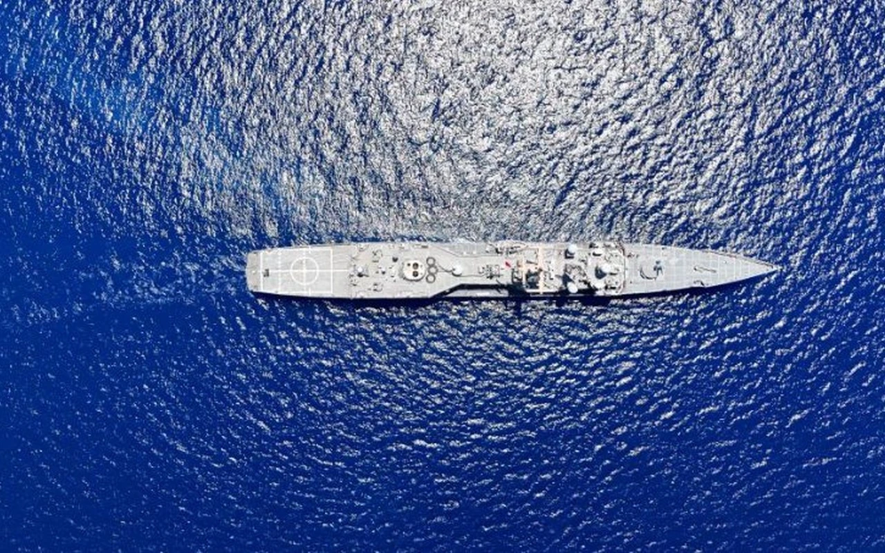 TCG Gelibolu mavi vatanda görev yapıyor
