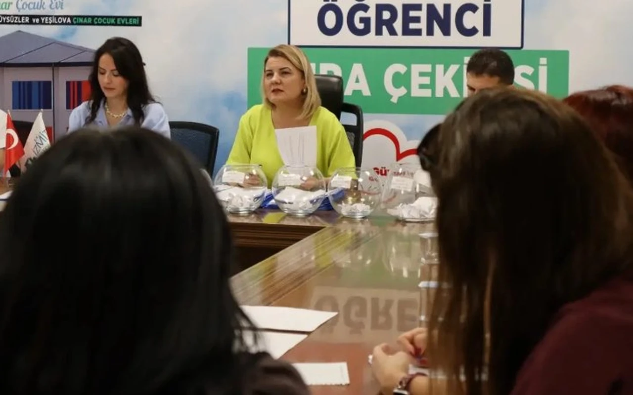 İzmit Belediyesi çocuk evlerine kura çekimi yaptı