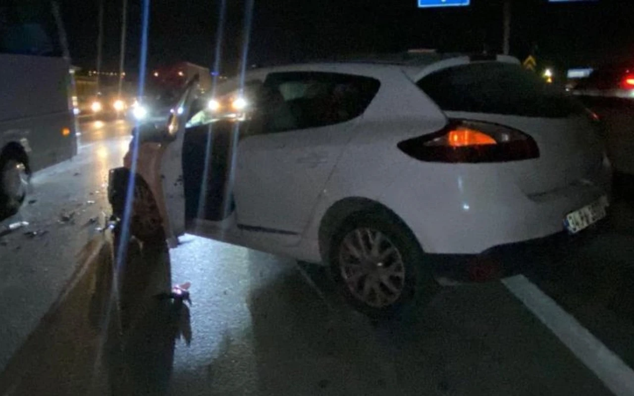 İzmit’te otomobil çarpışmasında 1 yaralı