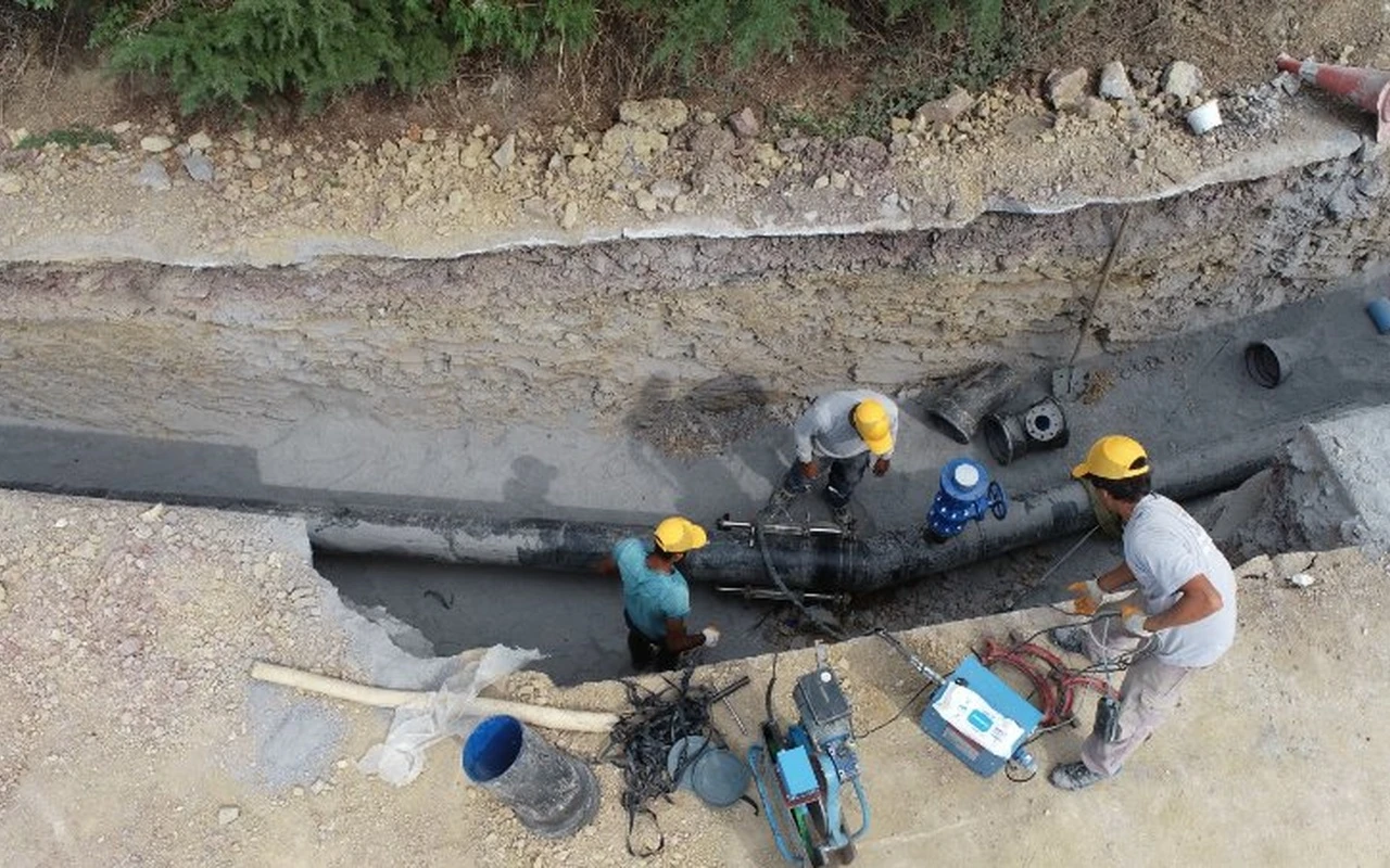Büyükşehir tarım alanına sulama getiriyor