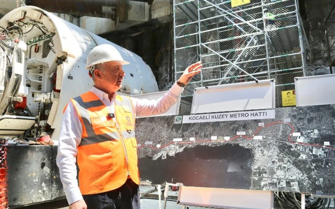 Körfezray Metrosu tünel kazımına başladı