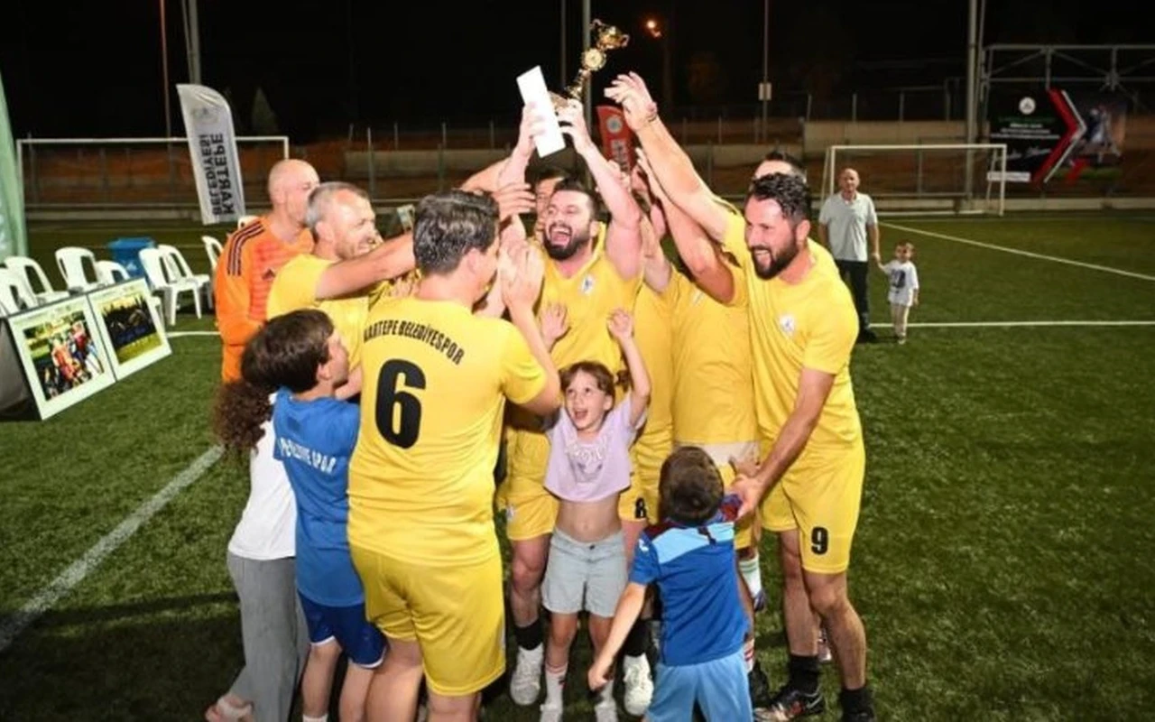 Gençlik ve spor müdürlüğü futbol turnuvasını kazandı