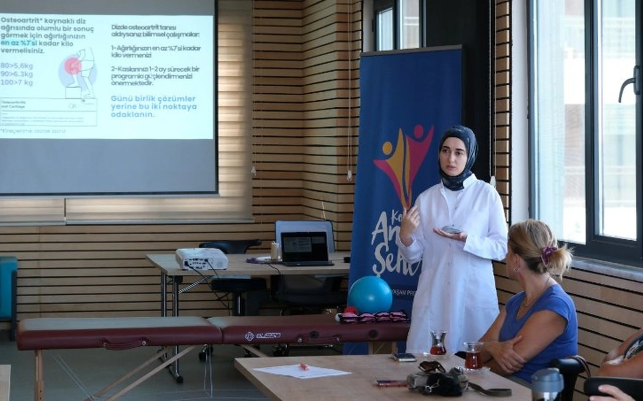 Büyükşehir diz sağlığı semineri düzenledi