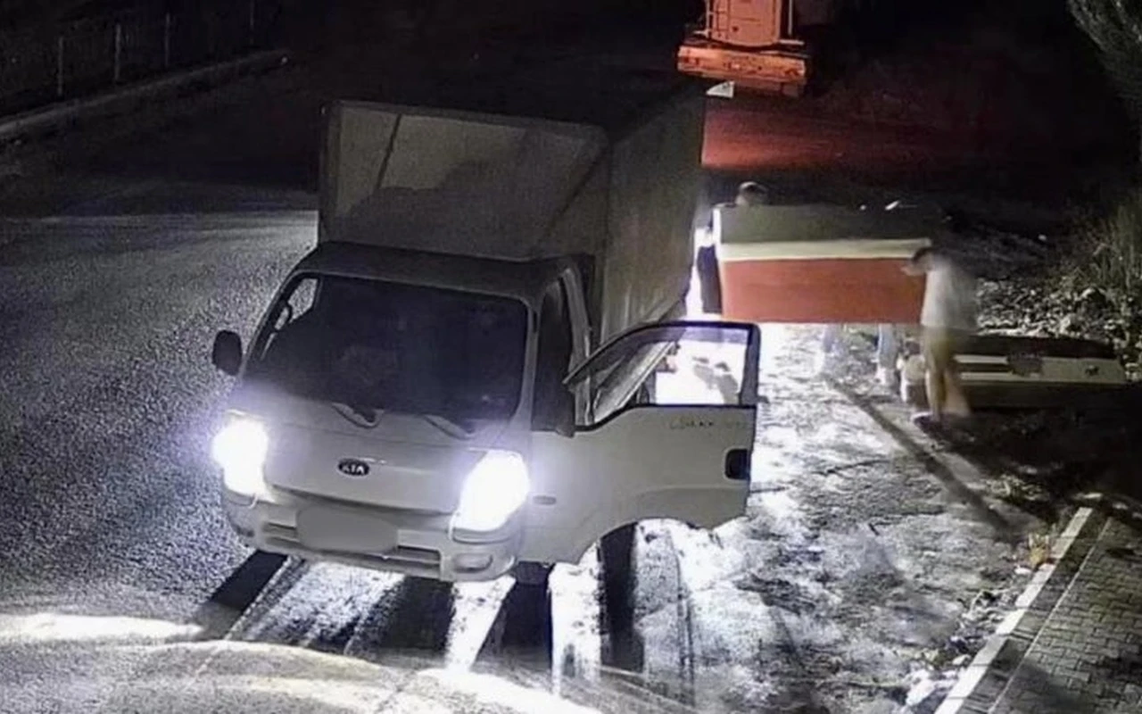 Körfez Belediyesi kaçak moloza fotokapan taktı