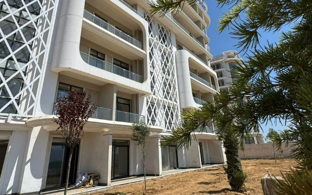 Zeray Dora Hill sahiplerine teslim edilecek