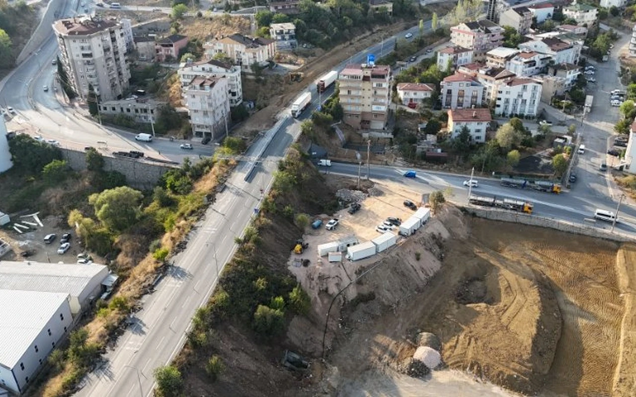 Kocaeli trafiği köprülü kavşakla rahatlayacak