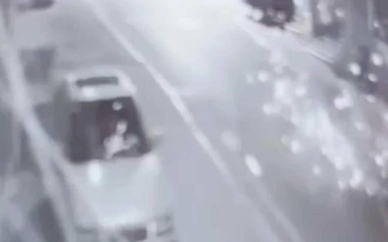 Çayırova’da el yapımı patlayıcı hasara yol açtı
