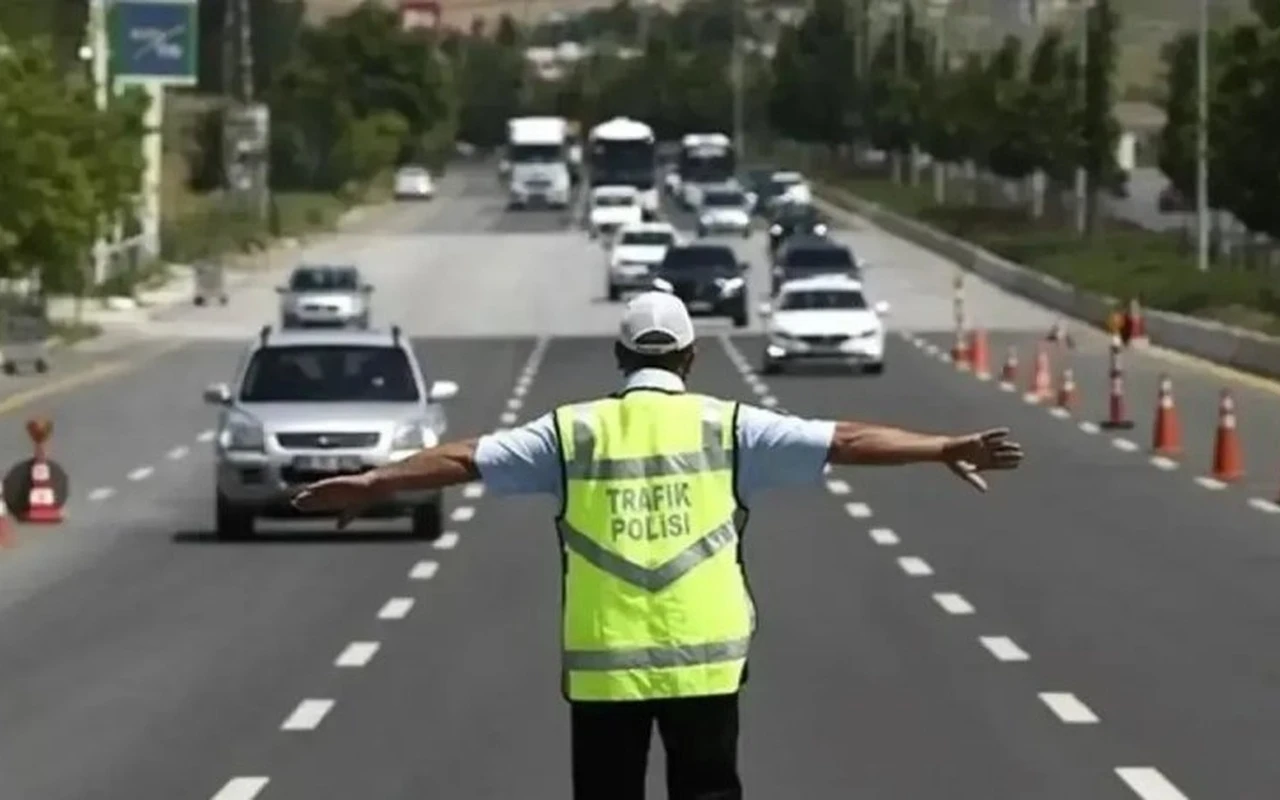Tem otoyolu Gebze Dilovası trafiğe kapandı